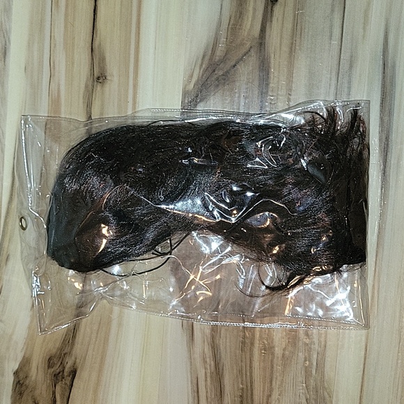 NWOT Drawstring Ponytail - Picture 10 of 10